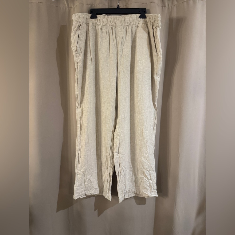 Old Navy Cream Wide Leg Pants with pockets
